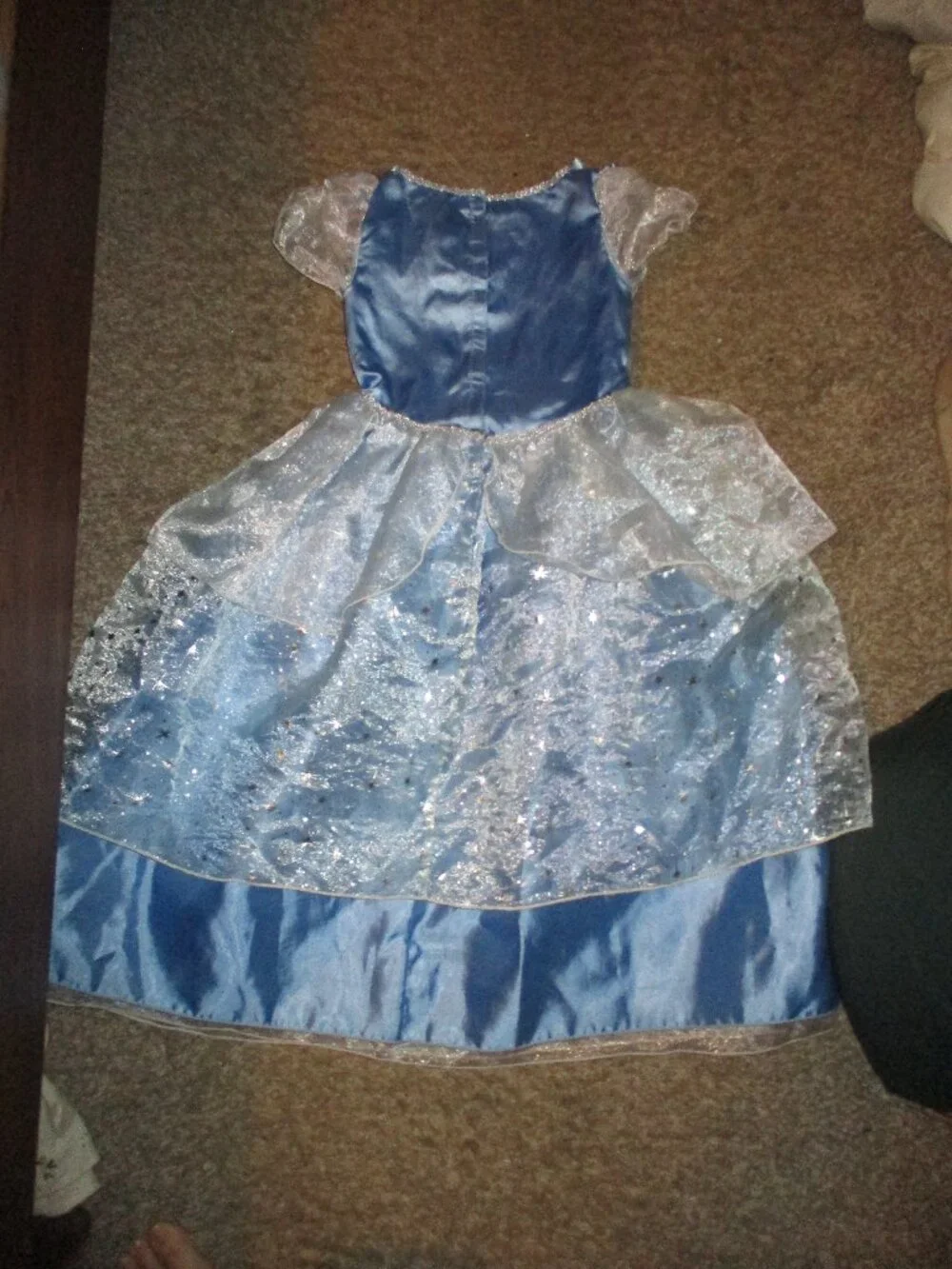 Disney  Cinderella Dress Costume sz 4-5 girls Toys R US